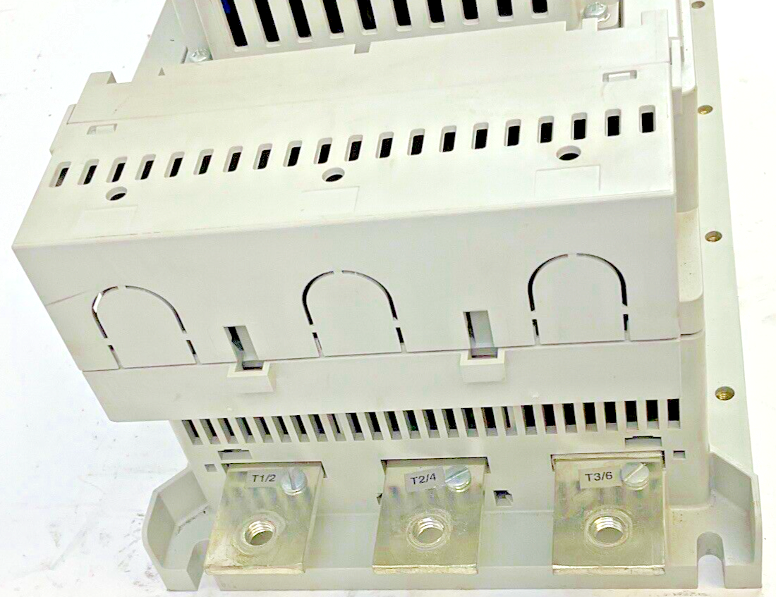 ALLEN BRADLEY FLEX SMART MOTOR CONTROL  150-F108NBDB 3PH SER.B 240VAC