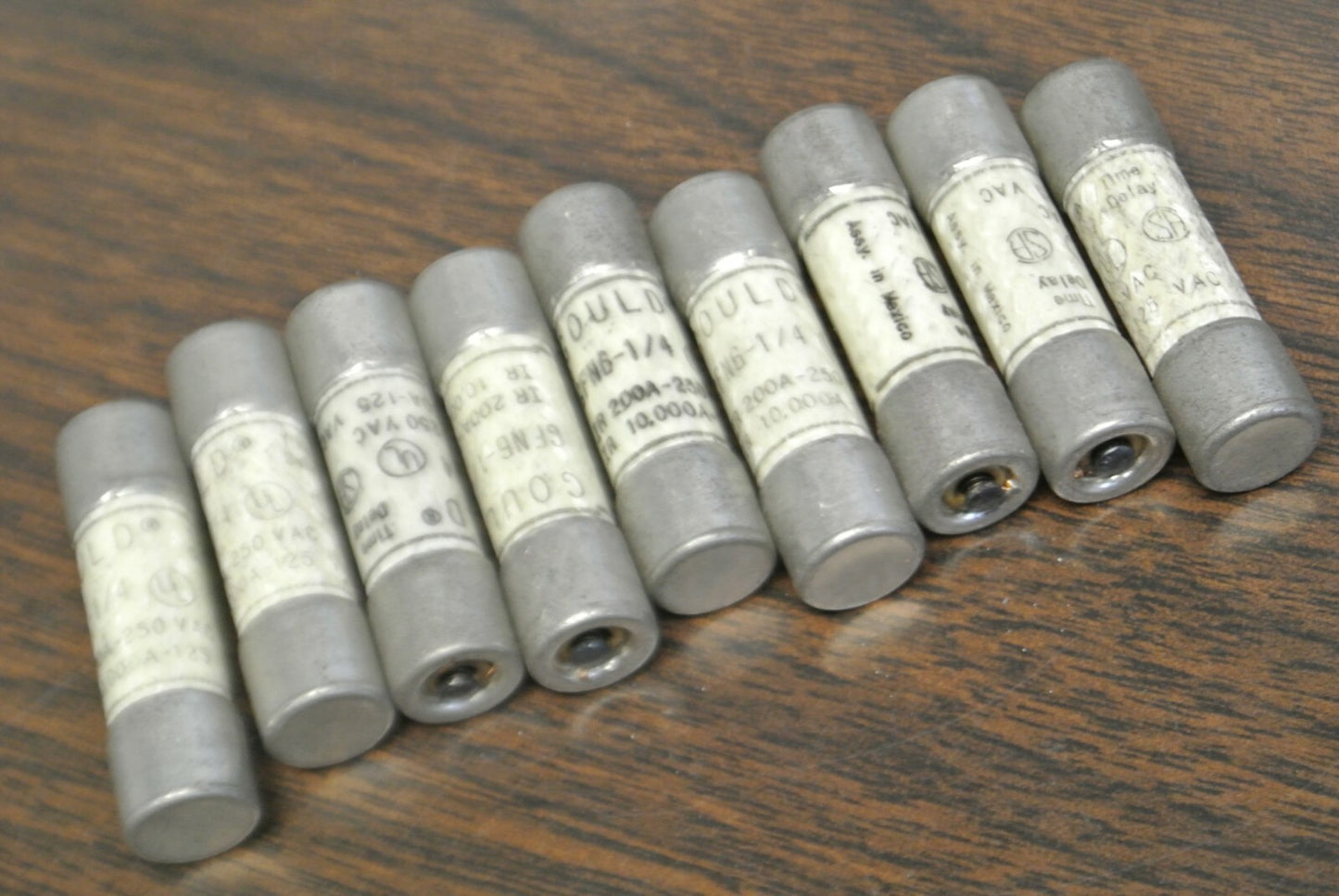 LOT of 9 / GOULD GFN6-1/4 TIME-DELAY FUSES / 6-1/4A / 250VAC