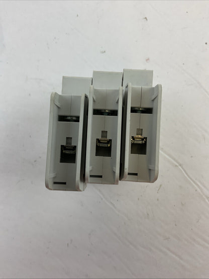 ALLEN BRADLEY 1489-A1D050 SER A CIRCUIT BREAKER 277VAC 48VDC 5AMP (LOT OF 3)