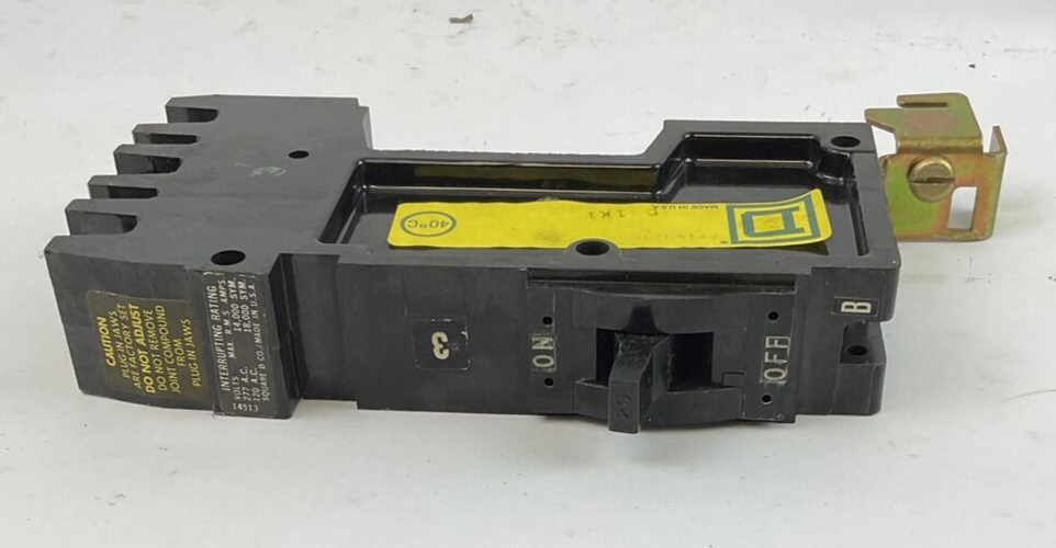 SQUARE D FY14020B  CIRCUIT BREAKER 20A 277VAC 1-POLE ***LOTOF4***