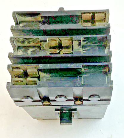 SQUARE D Q2B-32200 CIRCUIT BREAKER 200A 240VAC ***MISSING LUGS***