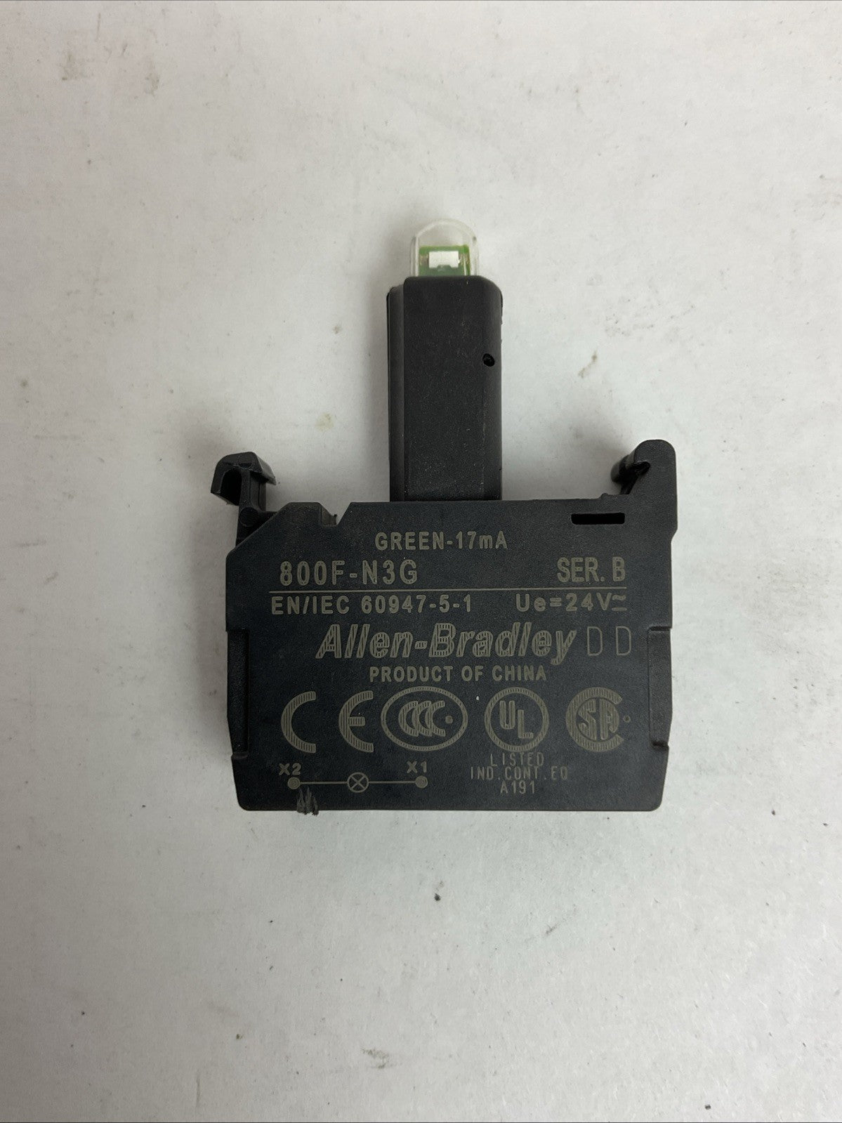 ALLEN BRADLEY 800F-N3G SER B GREEN LED LAMP MODULE 17mA 24VAC (LOT OF 2)