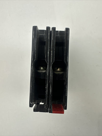 CUTLER HAMMER QCR2010T QUICKLAG INDUSTRIAL CIRCUIT BREAKER 10A 120/240VAC 2POLE