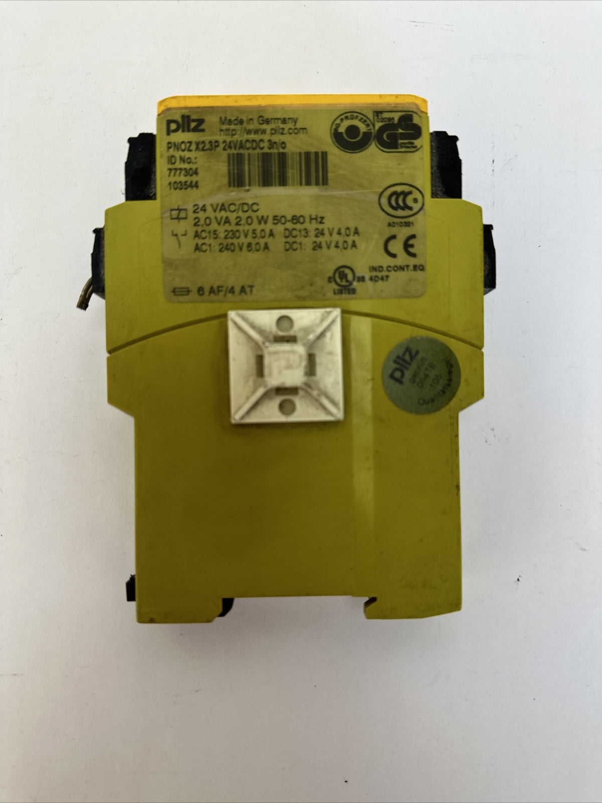 PNOZ X2.3P 24VACDC 3n/o SAFETY RELAY 24V