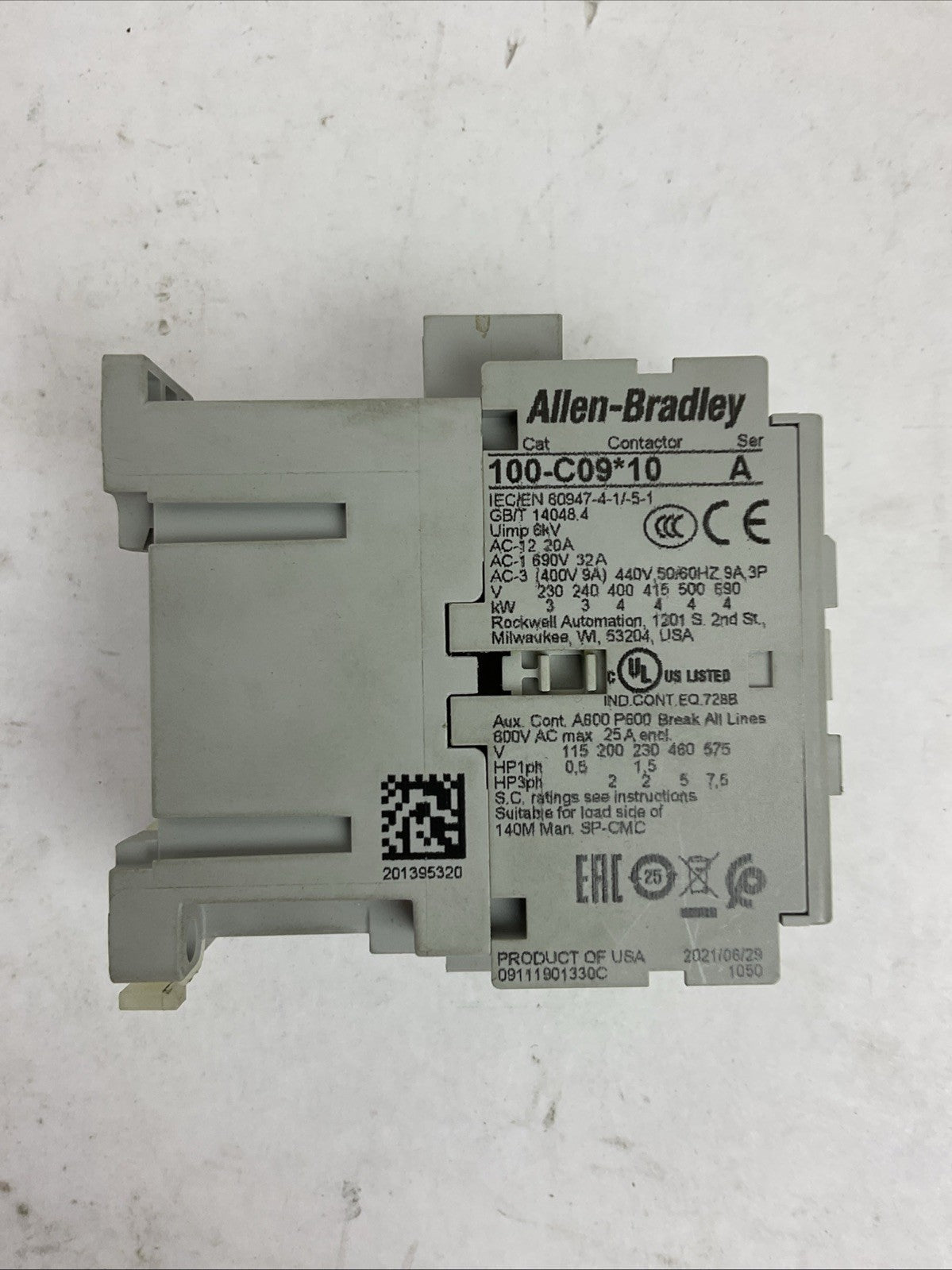 ALLEN BRADLEY 100-C09*10 SER A 600VAC 25AMP CONTACTOR 120/110/V 60/50HZ COIL