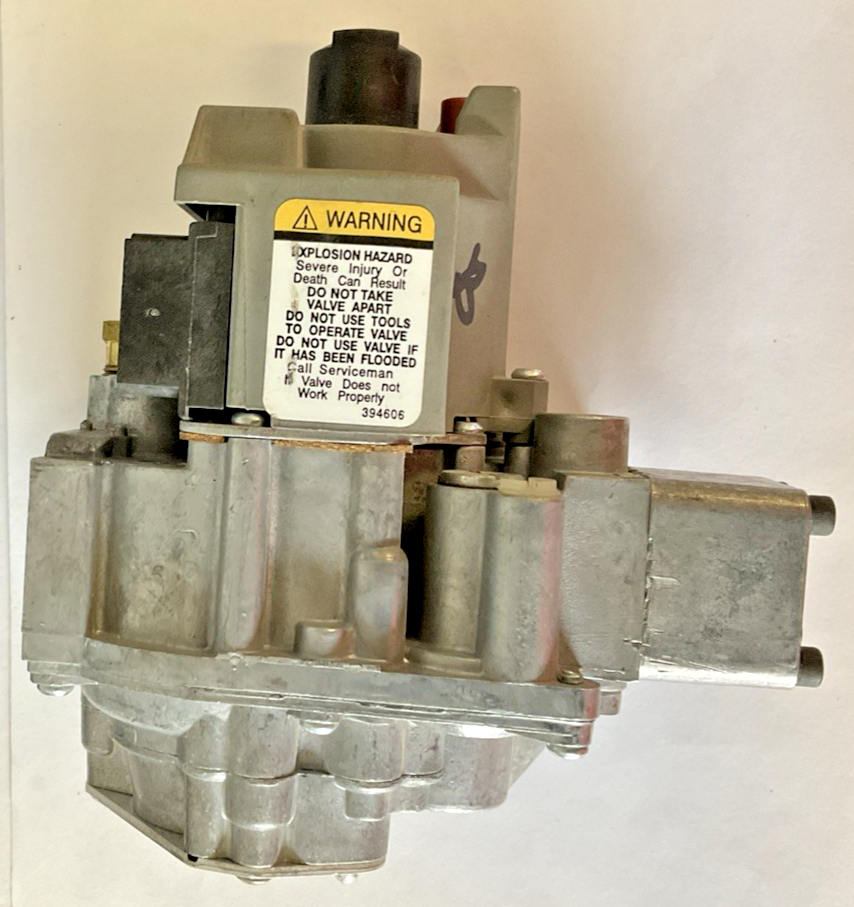 HONEYWELL VR8300C4043 GAS VALVE 3-5"WC 24V 60HZ .7A NAT GAS