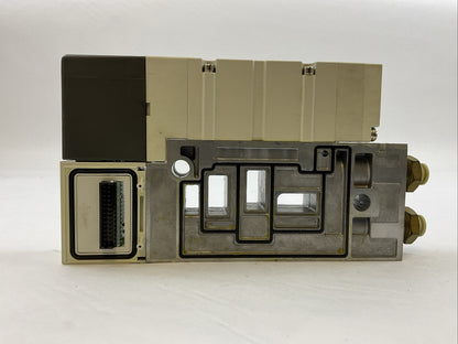 SMC SOLENOID VALVE VQ4200-5 VQ 4000