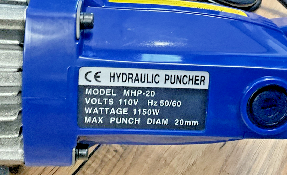 ELECTRIC HYDRAULIC PUNCHER MHP-20 110V 50/60HZ 1150W 6.5, 9, 13, 17, 20.5 BITS