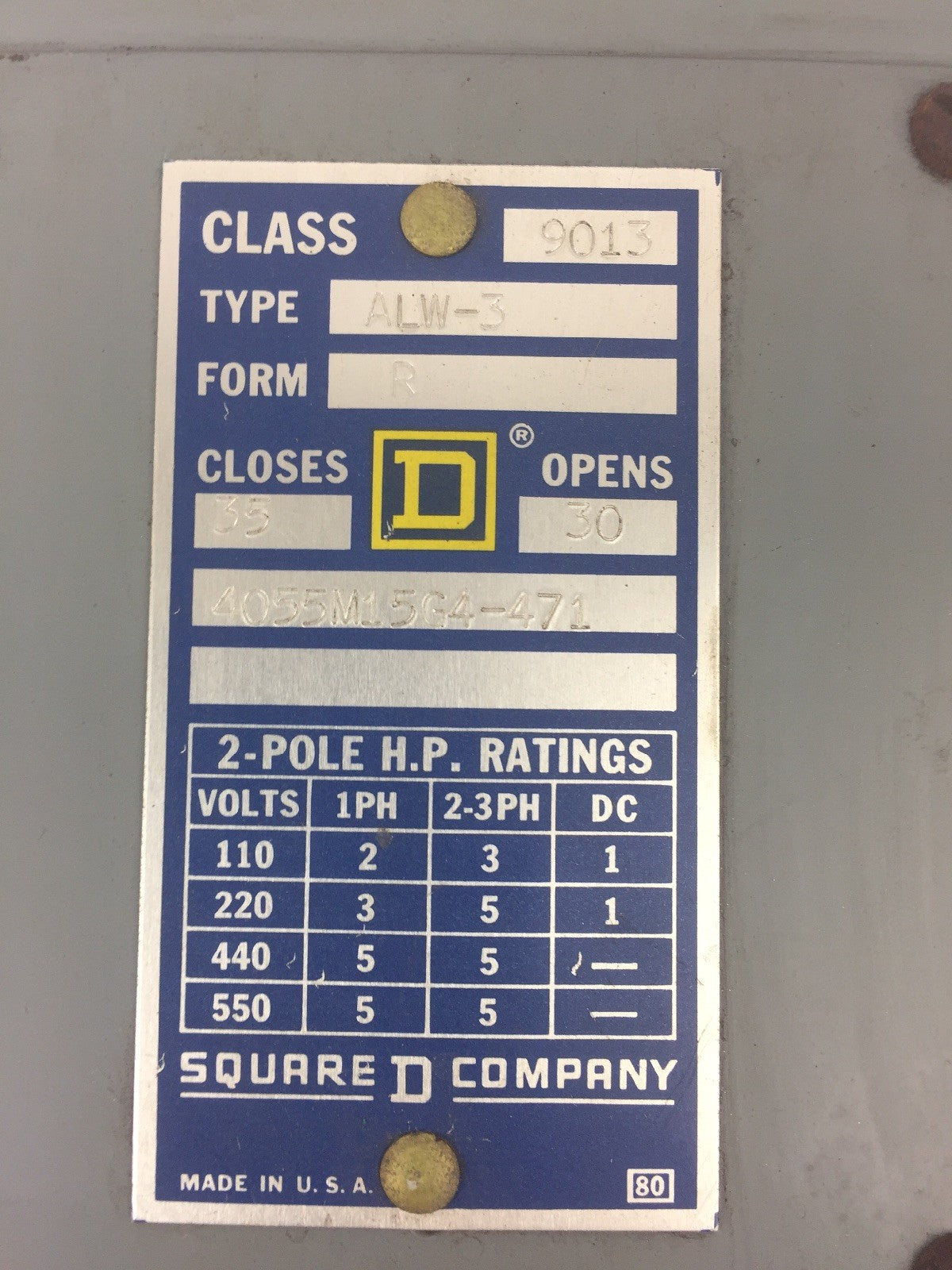 SQUARE D CLASS 9013 TYPE ALW-3 PRESSURE SWITCH 550V CLOSES 35 OPEN 30