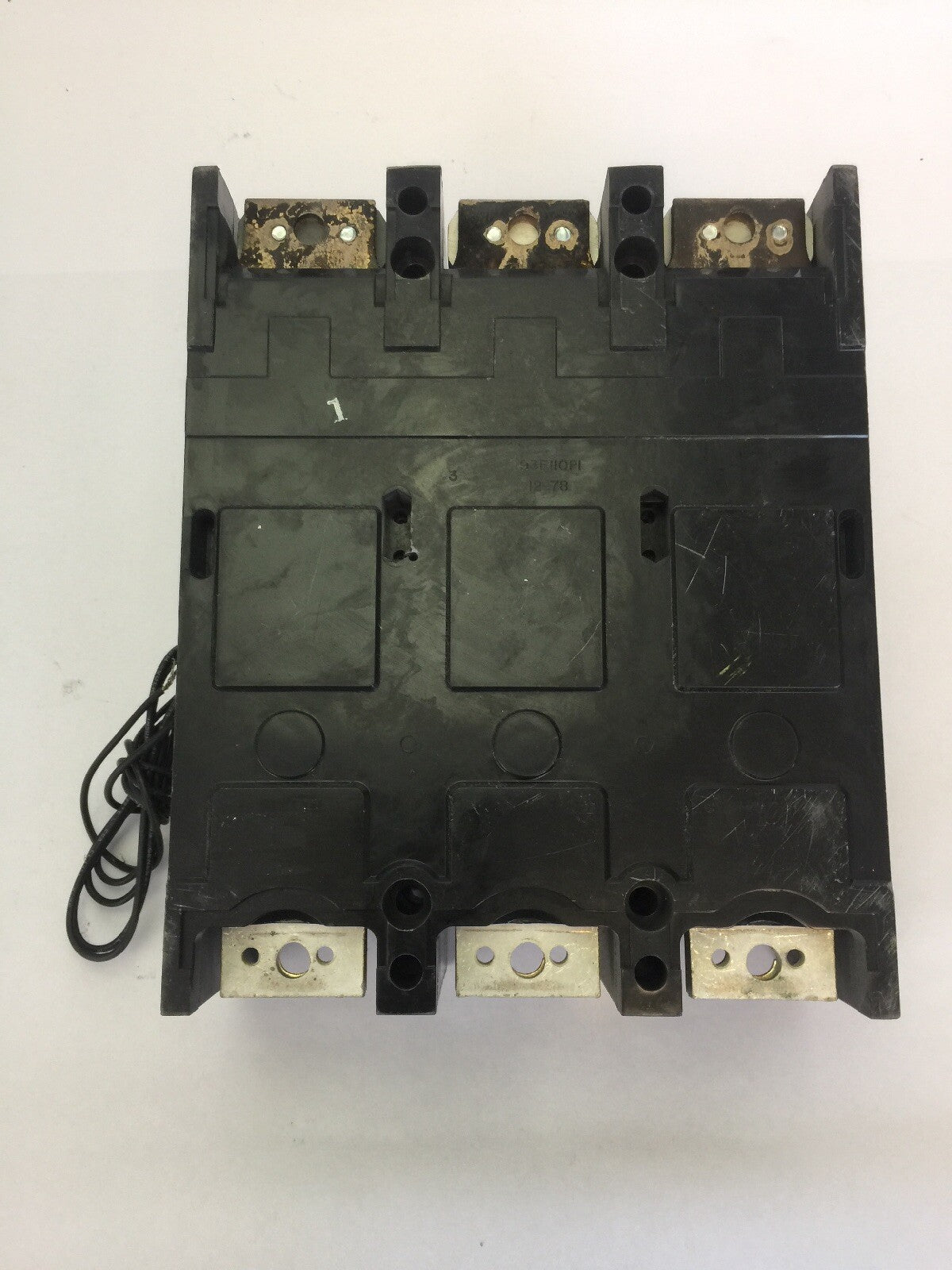 GE TJK636F000 MOD 5 CIRCUIT BREAKER 600VAC 600A 3 POLE 500A MAG ADJ 1500-5000A