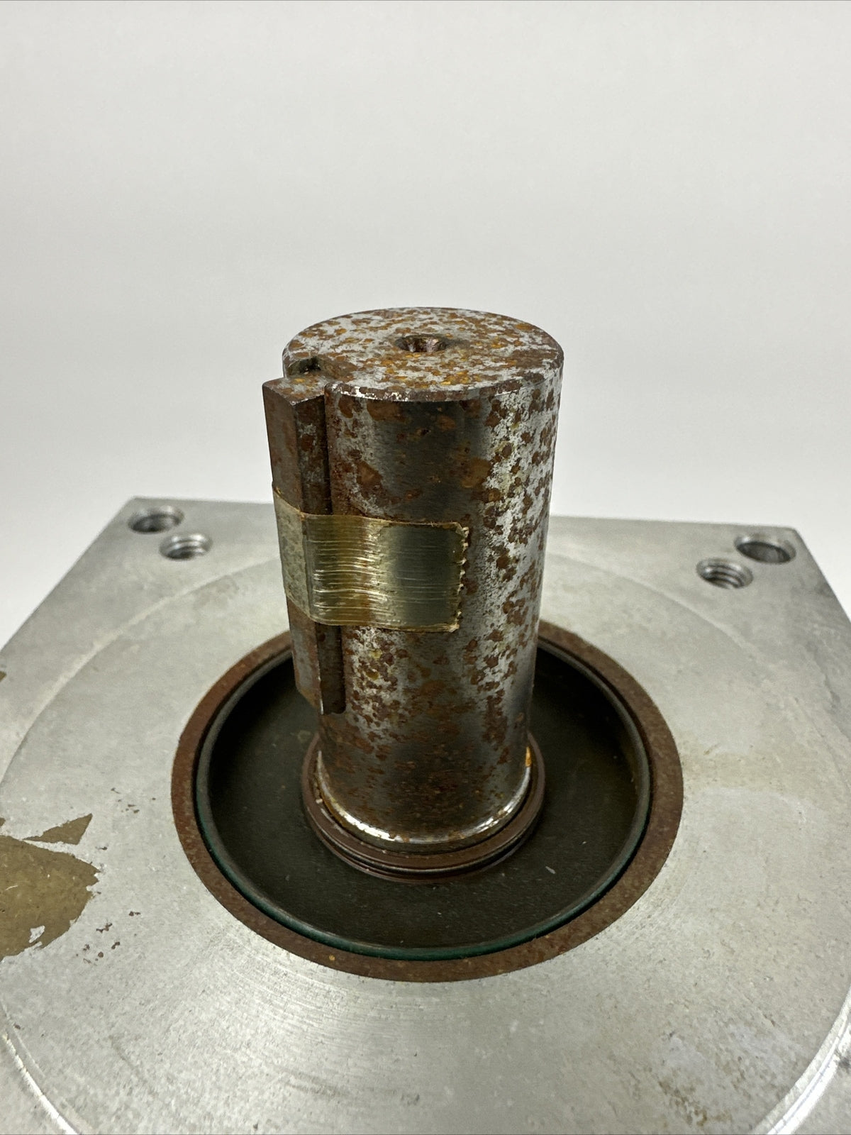 GE FANUC MTR-3S65-H-R-0-E-S-A BRUSHLESS SERVO MOTOR 600VDC