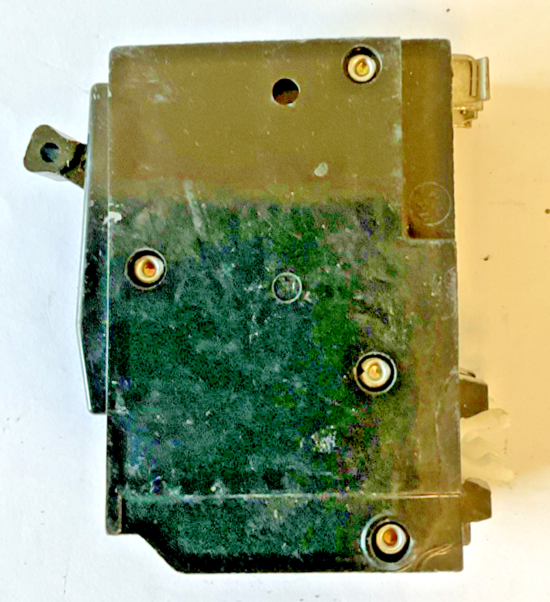 SQUARE D QO2100 CIRCUIT BREAKER 100A 120/240VAC 50/60HZ***LOTOF2***