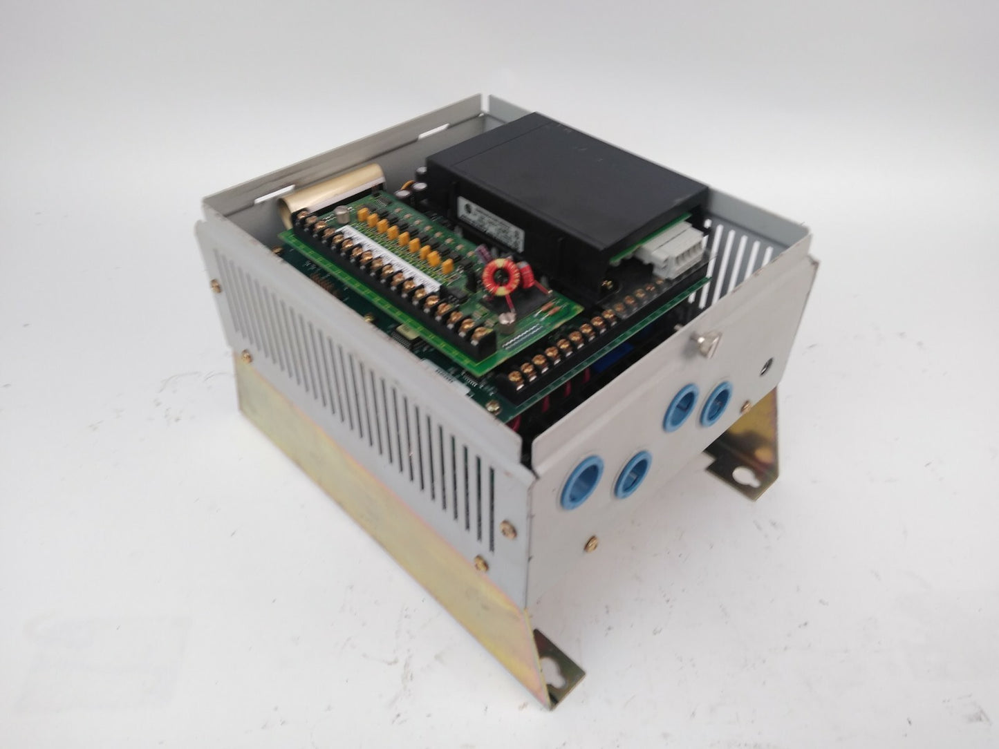 ALLEN BRADLEY 1336F-BRF20-AA-EN-GMS5-L8E AC DRIVE 480V 3PH W/ 1336-GMS5 SER. A