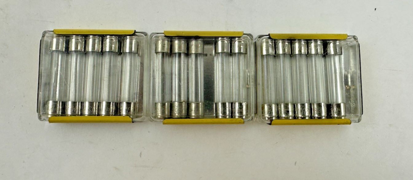 COOPER BUSSMANN MDL-1 FUSE 125VAC 5 PACK LOT OF 3
