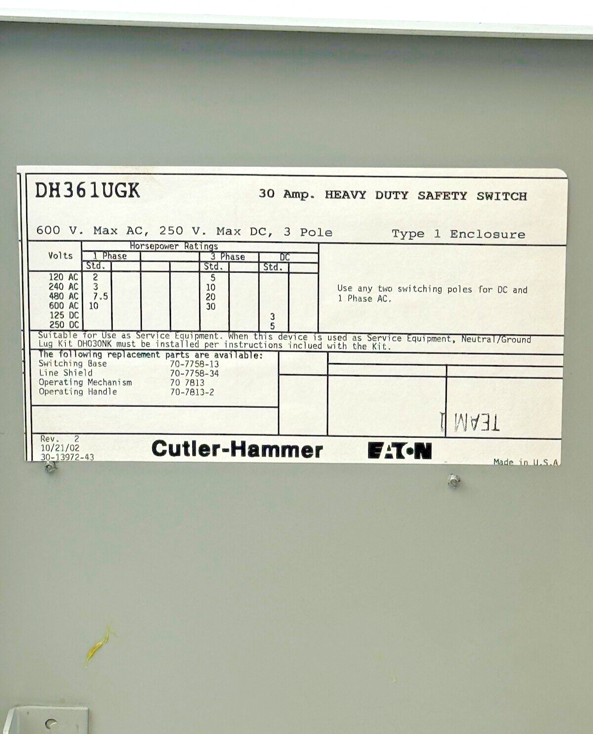 CUTLER-HAMMER - DH361UGK - HD SAFETY SWITCH - 30A/ 600VAC/250VDC/ 3 POLE/ TYPE 1