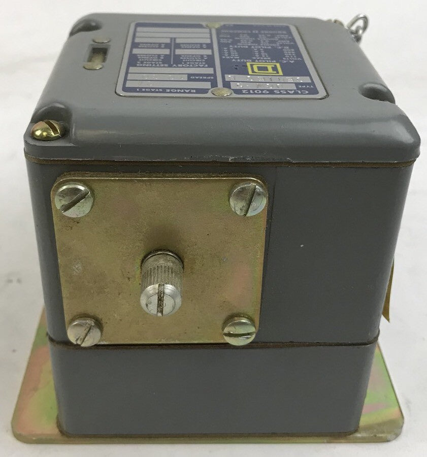 Square D Pressure Switch, 35-45 psi, class 9012, type DCW5, Series B