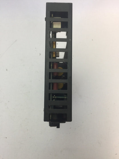 SQUARE D SY/MAX 8030 ROM-221 OUTPUT MODULE SER F1 120VAC 2A/OUTPUT 16A/MODULE