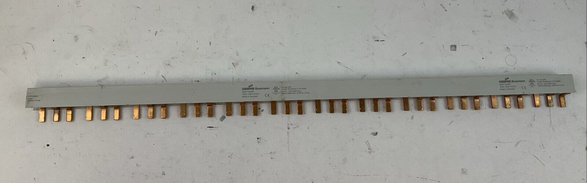 COOPER BUSSMANN BB3P100M57 25 INCHES 100A 600V FUSE BUSBAR CH SERIES