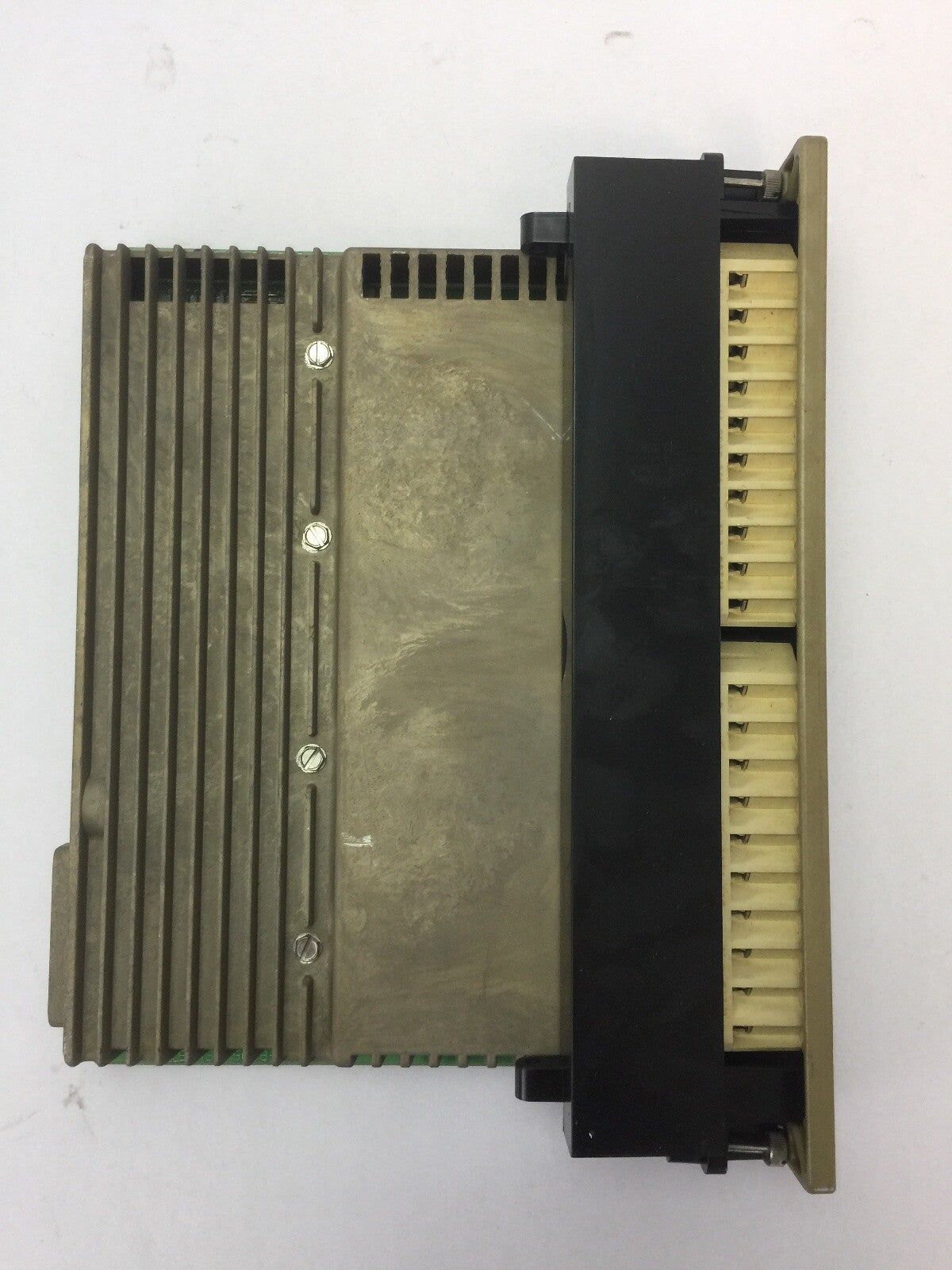 GOULD MODICON SCHNEIDER AS-B805-016 INPUT MODULE 115VAC
