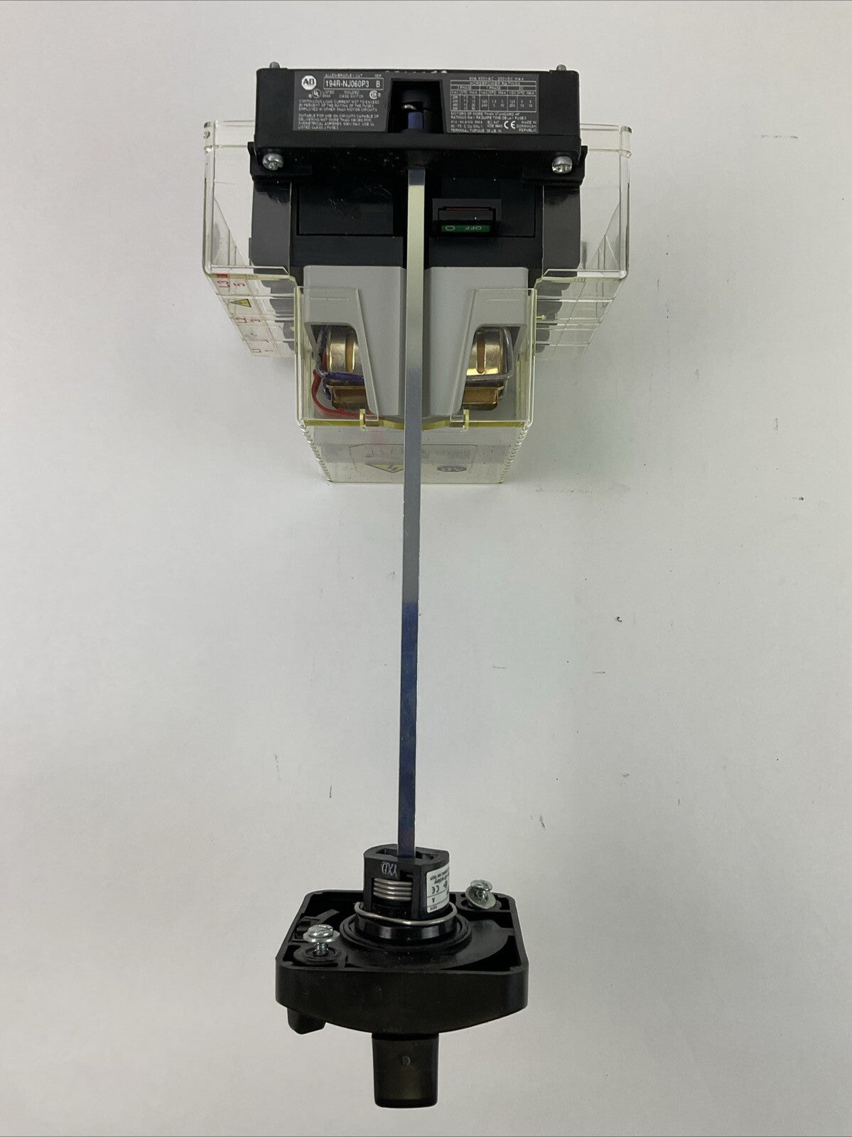 ALLEN BRADLEY 194R-NJ060P3 SER B DISCONNECT SWITCH 194R-HS4 SER A OPERATING HAND