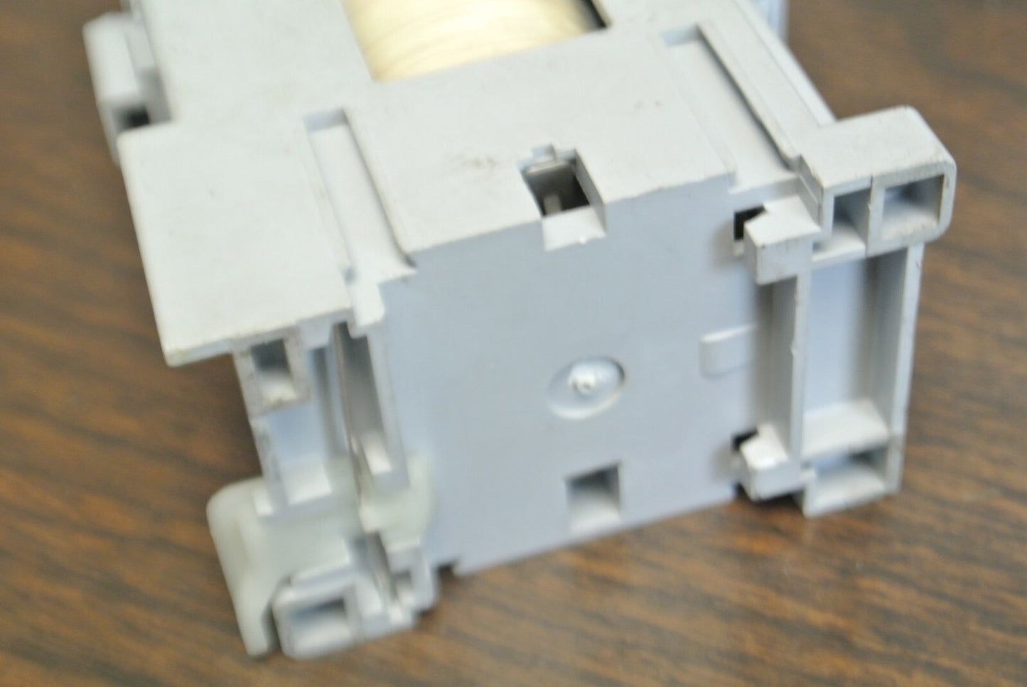 ALLEN-BRADLEY 100-C09Z*10 CONTACTOR Ser. A  24VDC ***LOTOF2***