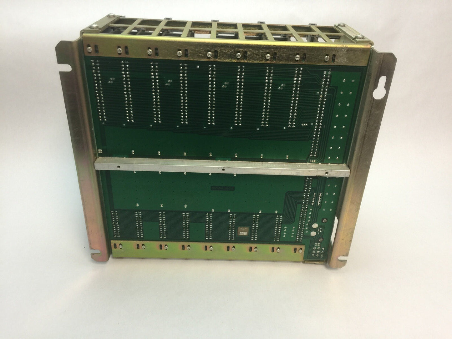 ALLEN BRADLEY 1771-A2B 8 SLOT I/O CHASSIS 5V PLANE 16A @ 5.25VDC MEMORY LINE .5A