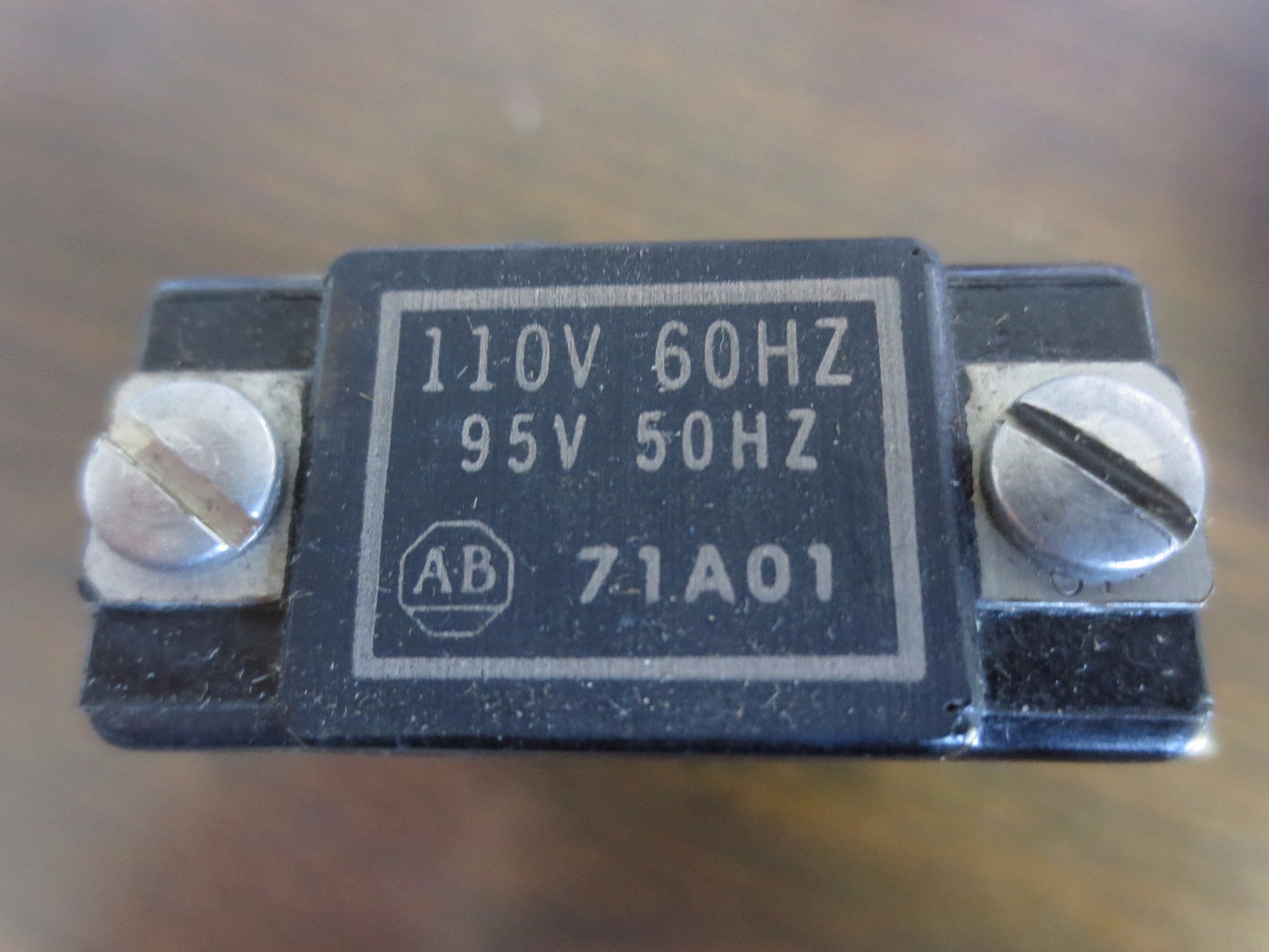 ALLEN-BRADLEY 71A01 MAGNETIC COIL - 95/110V - NEW SURPLUS