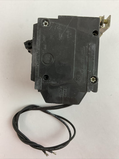 GE THQB220 CIRCUIT BREAKER 2POLE 20AMP 120/240VAC TQSTA1 SHUNT TRIP DEVICE