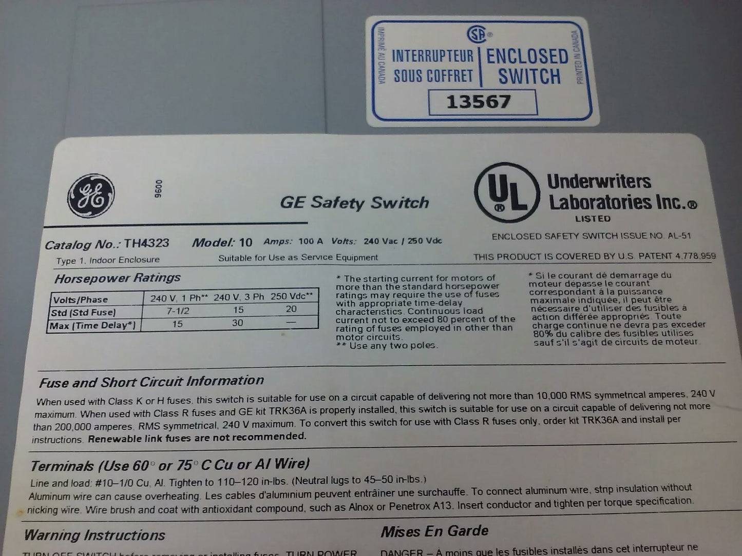 GE TH4323 MODEL 10 HD DISCONNECT SWITCH 100A, 240VAC/250VDC, 3PH, 30HP, FUSIBLE