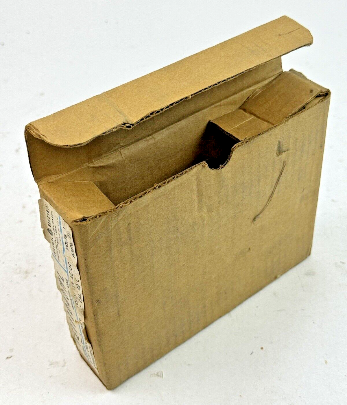 GE - TE111040WL - CIRCUIT BREAKER - 1 POLE, 125 V AC/DC, 40 A - NEW