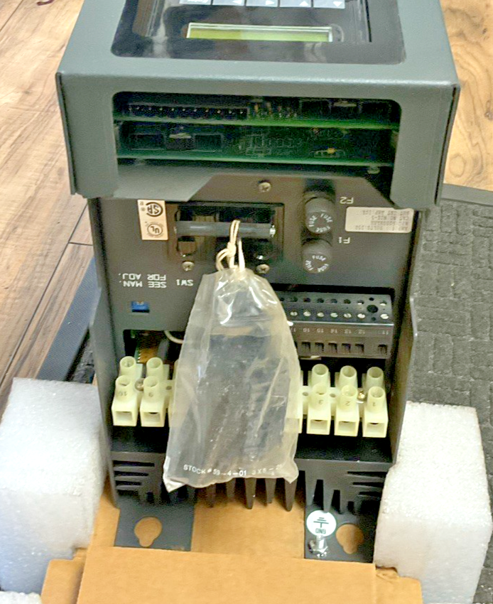 ALLEN BRADLEY 1391-DES45-DI-AQB AC SERVO CONTROLLER 230V 3PH 50/60HZ 38A