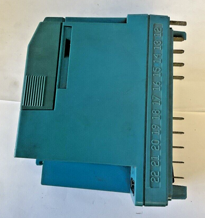 HONEYWELL RM7800 L 1012 BURNER CONTROL MODULE