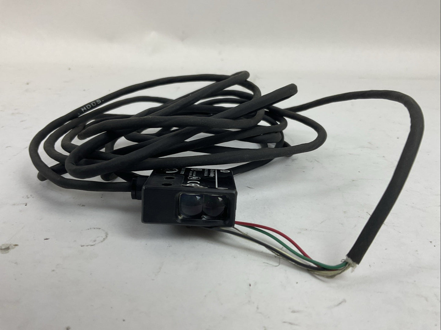 ALLEN BRADLEY 42SMU-7000 SER B 28VDC PHOTOSWITCH RETROREFLECTIVE