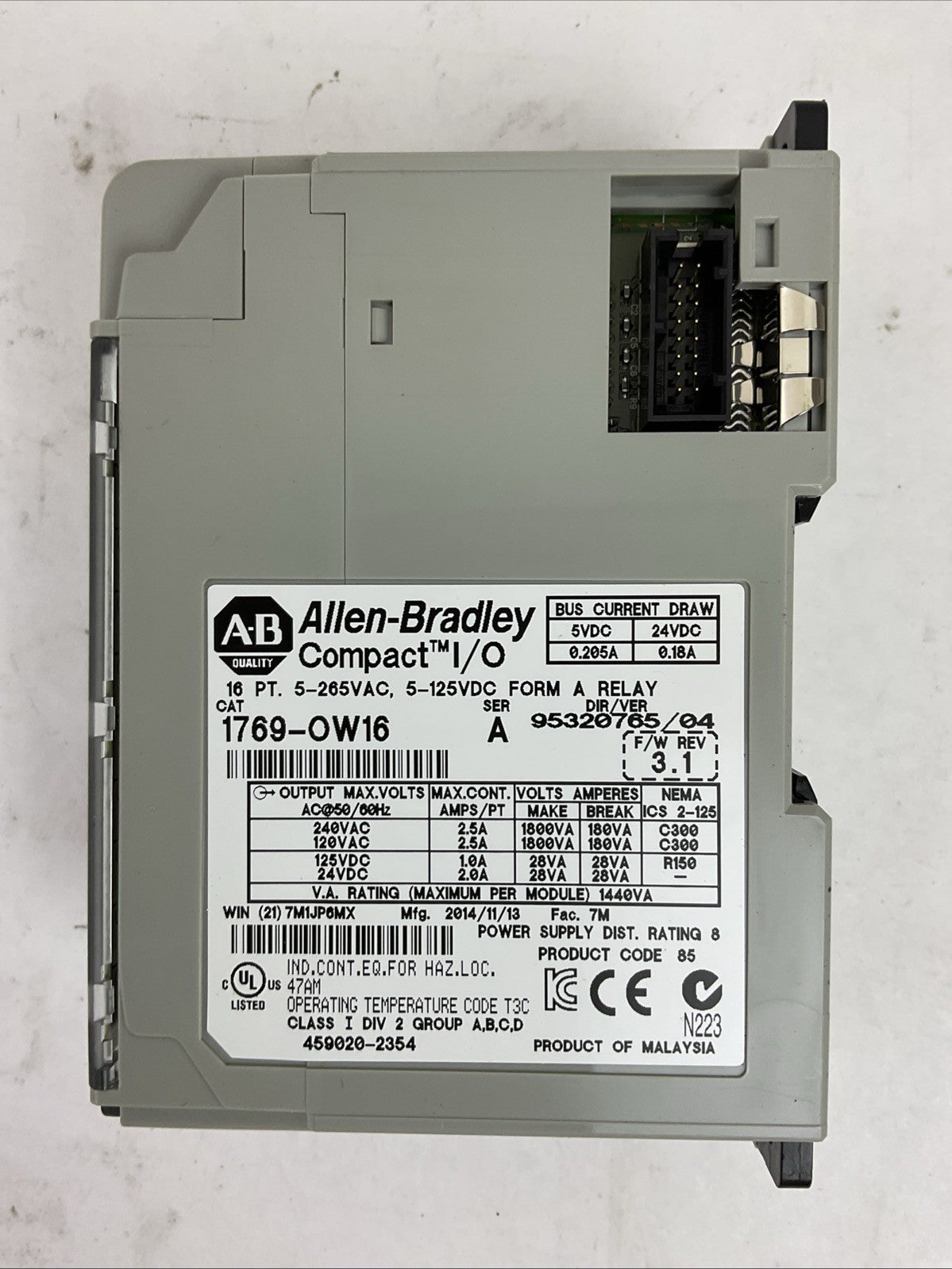 ALLEN BRADLEY 1769-OW16 SER A F/W REV 3.1 DIR/VER 95320765/04 16PT. FORM A RELAY