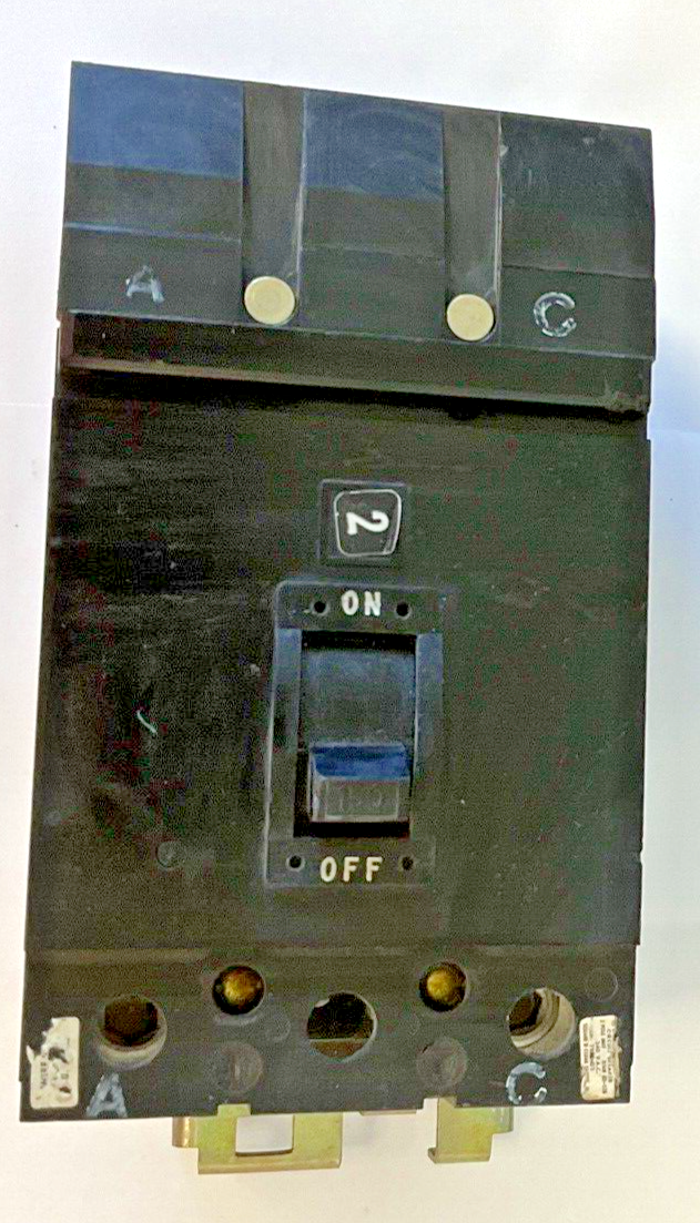 SQUARE D Q2-22150-AC CIRCUIT BREAKER 150A 2POLE 240VAC Q222150AC