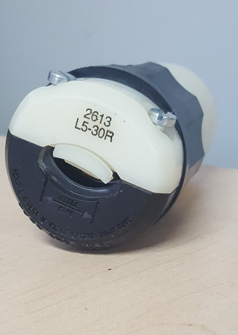 Leviton 2613 30 Amp, 125 Volt, NEMA L5-30R, 2P, 3W, Locking Connector,