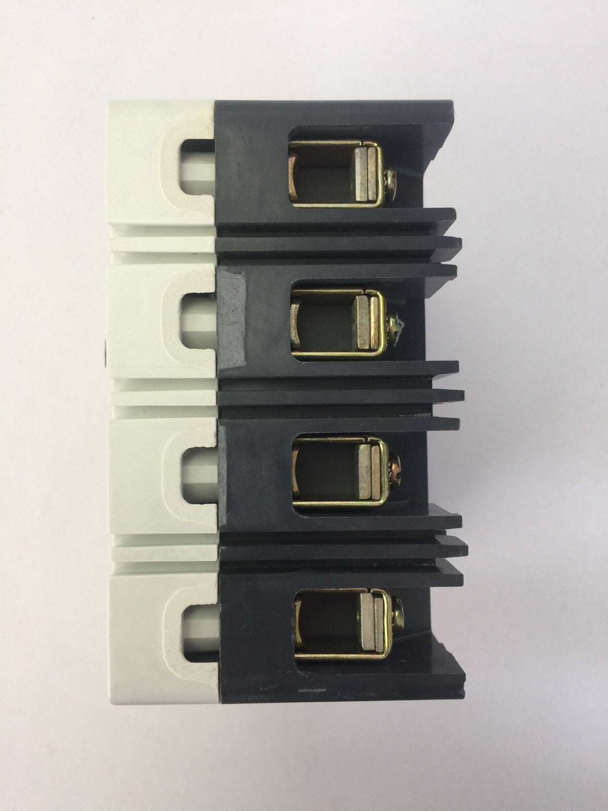 CUTLER HAMMER WESTINGHOUSE FD4100KL MOLDED CASE SWITCH 100A 600VAC 4POLE SER C