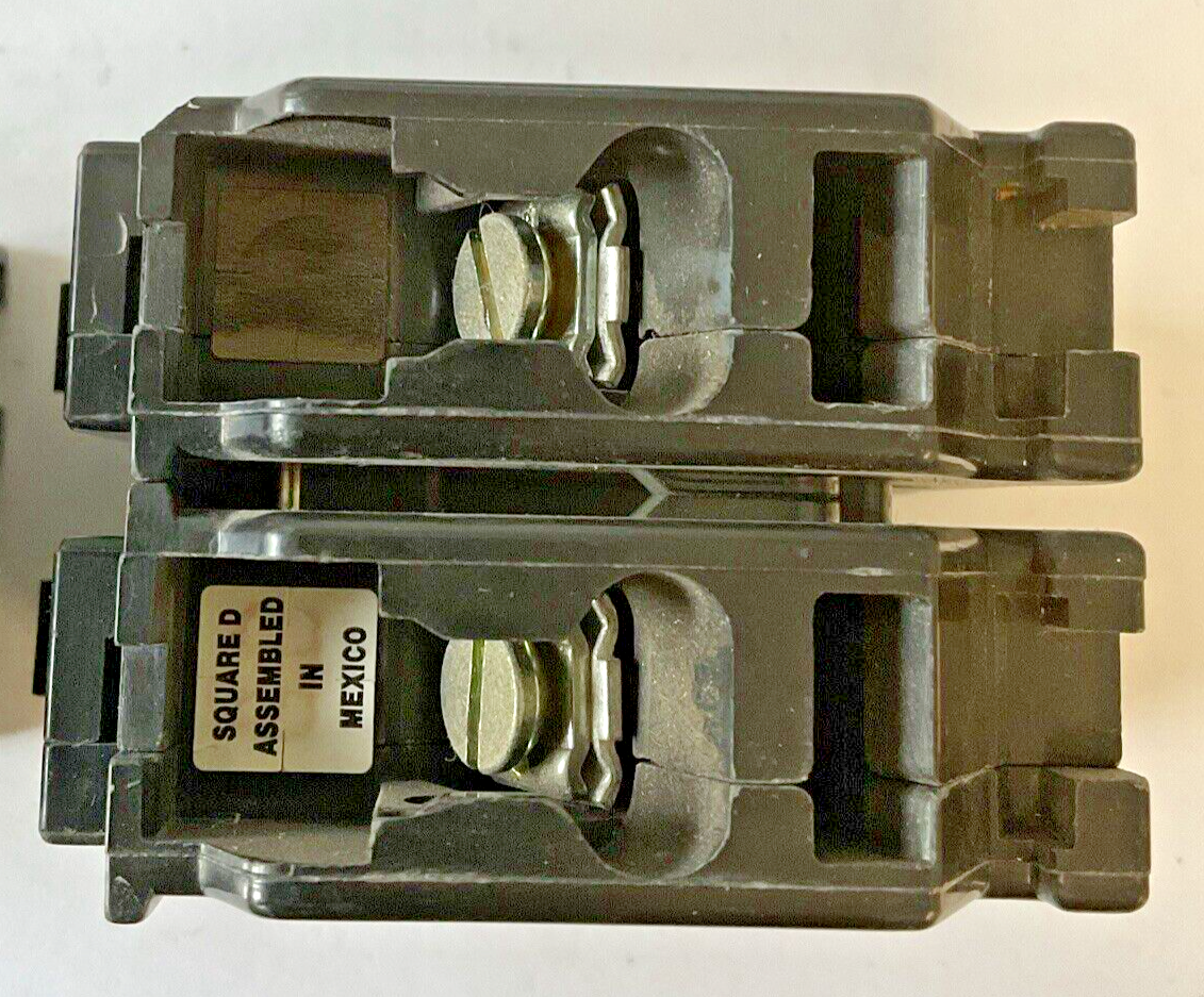 SQUARE D HOM215 & HOM260 CIRCUIT BREAKER 10KA 20A,60A 15A HAS CHIP***LOTOF2***