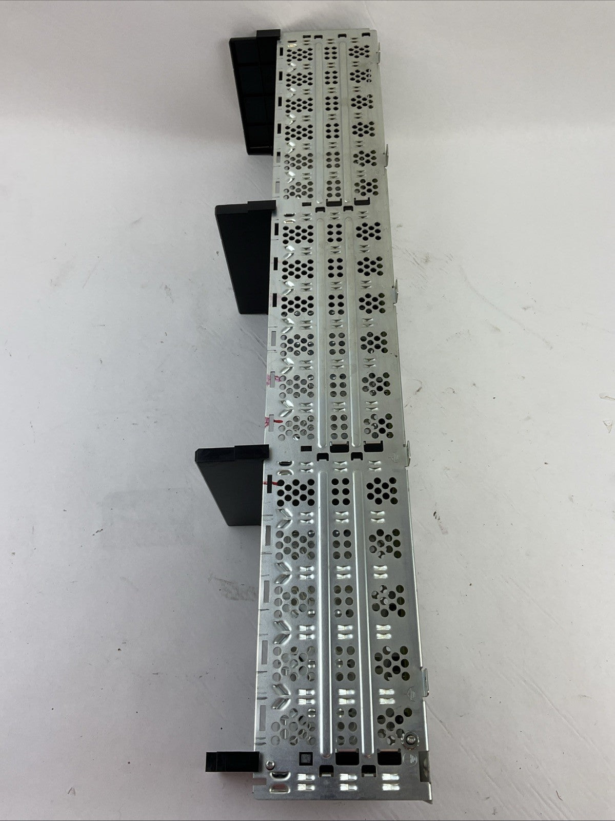 ALLEN BRADLEY 1756-A17 SER B 17 SLOT CHASSIS