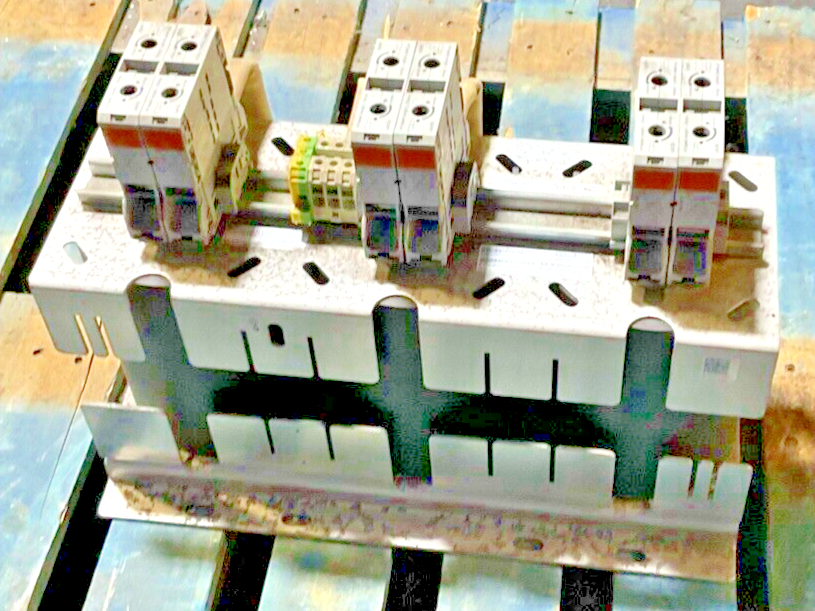 SIEMENS 6SL3000-0DE31-2AA1 HFD LINE REACTOR 120KW 4EV3027-1BB00