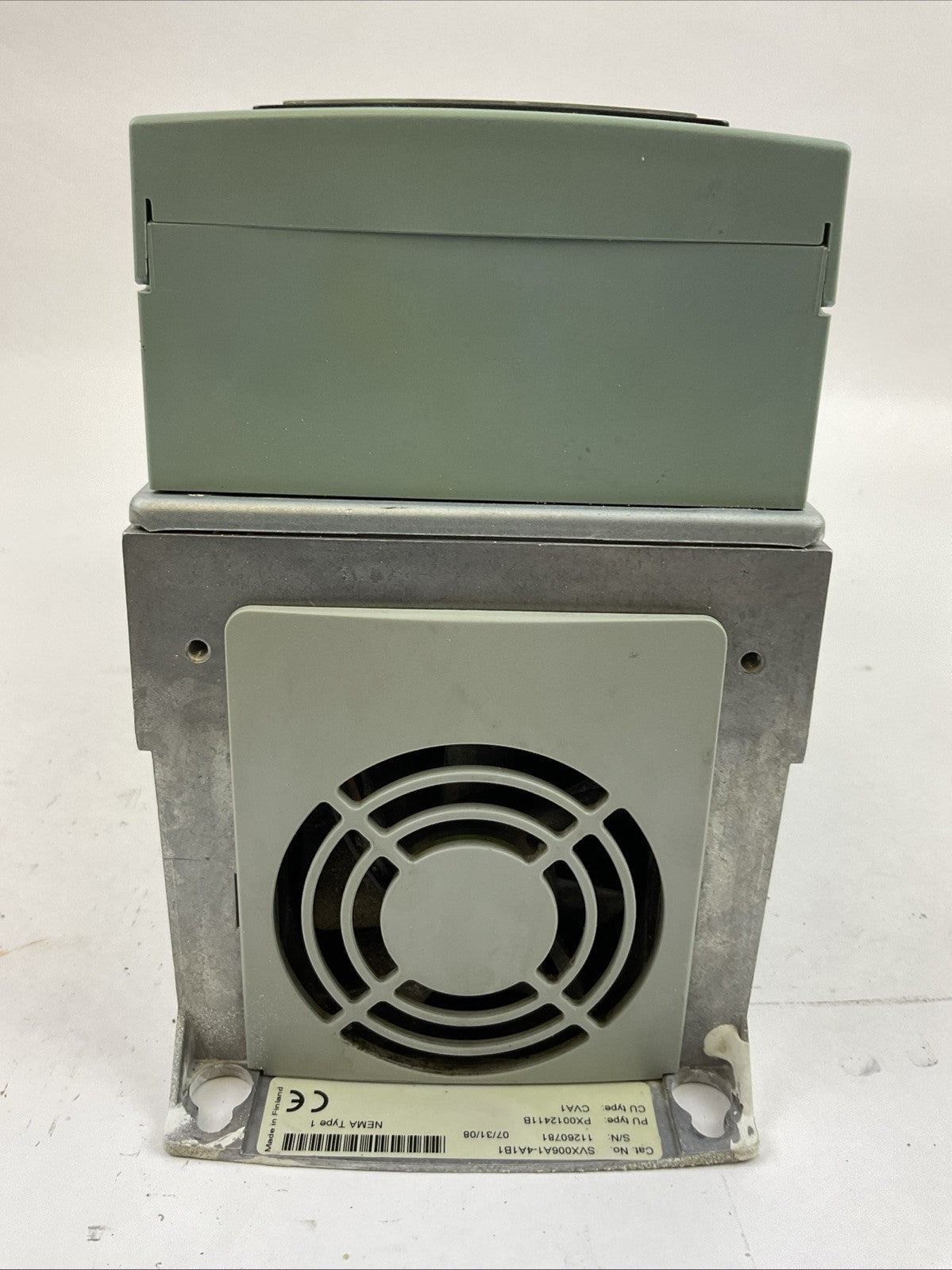 JOHNSON CONTROLS VS007410A-N0000 VARIABLE SPEED DRIVE OPTA2 OPTA9 CIRCUIT BOARD