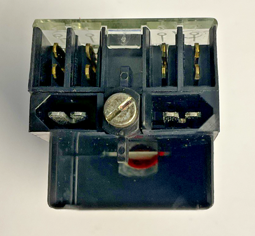 ALLEN BRADLEY 800MR-QB24 PUSH BUTTON SWITCH SER.D 24V