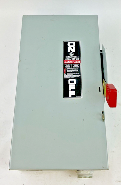 GE THN3363 NON-FUSIBLE SAFETY SWITCH 3PH 100A 600VAC 250VDC 100HP MODEL:10
