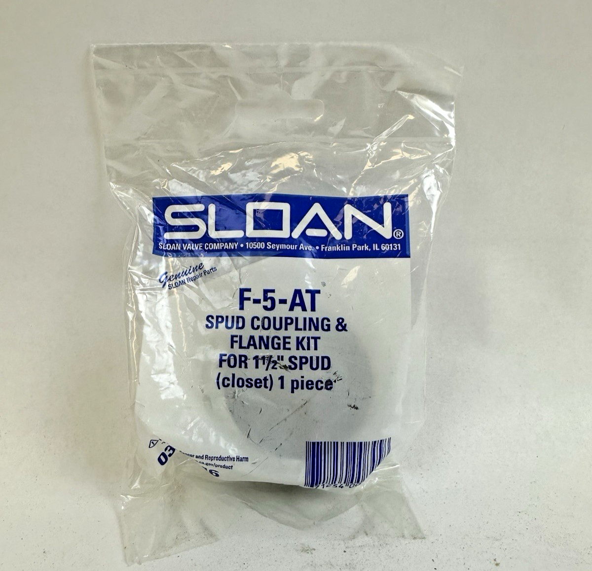 SLOAN F-5-AT SPUD COUPLING AND FLANGE KIT  FOR 1 1/2" SPUD (CLOSET) 1 PIECE