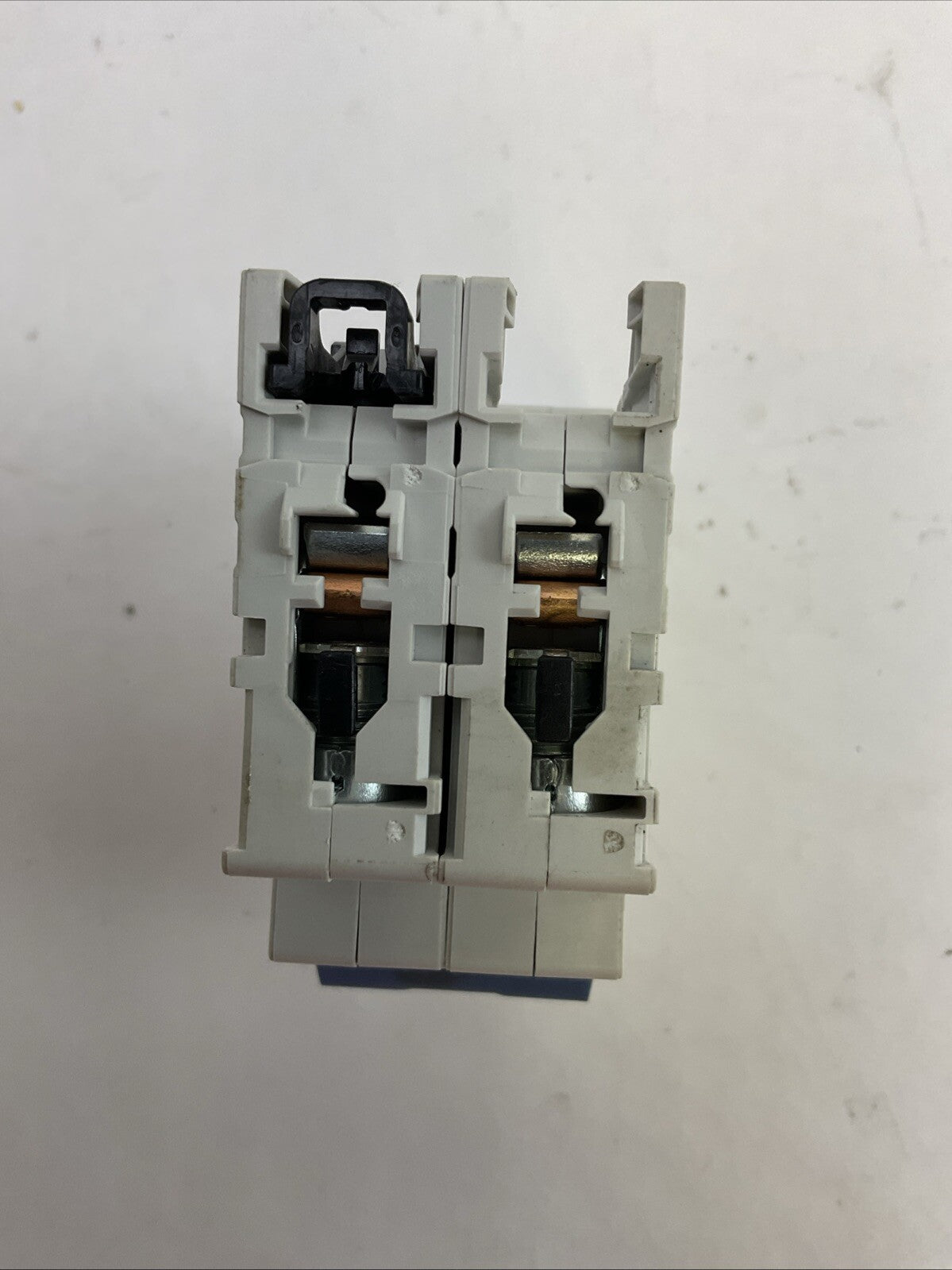 ALLEN BRADLEY 1492-SPM2D150 SER D CIRCUIT BREAKER 15AMP