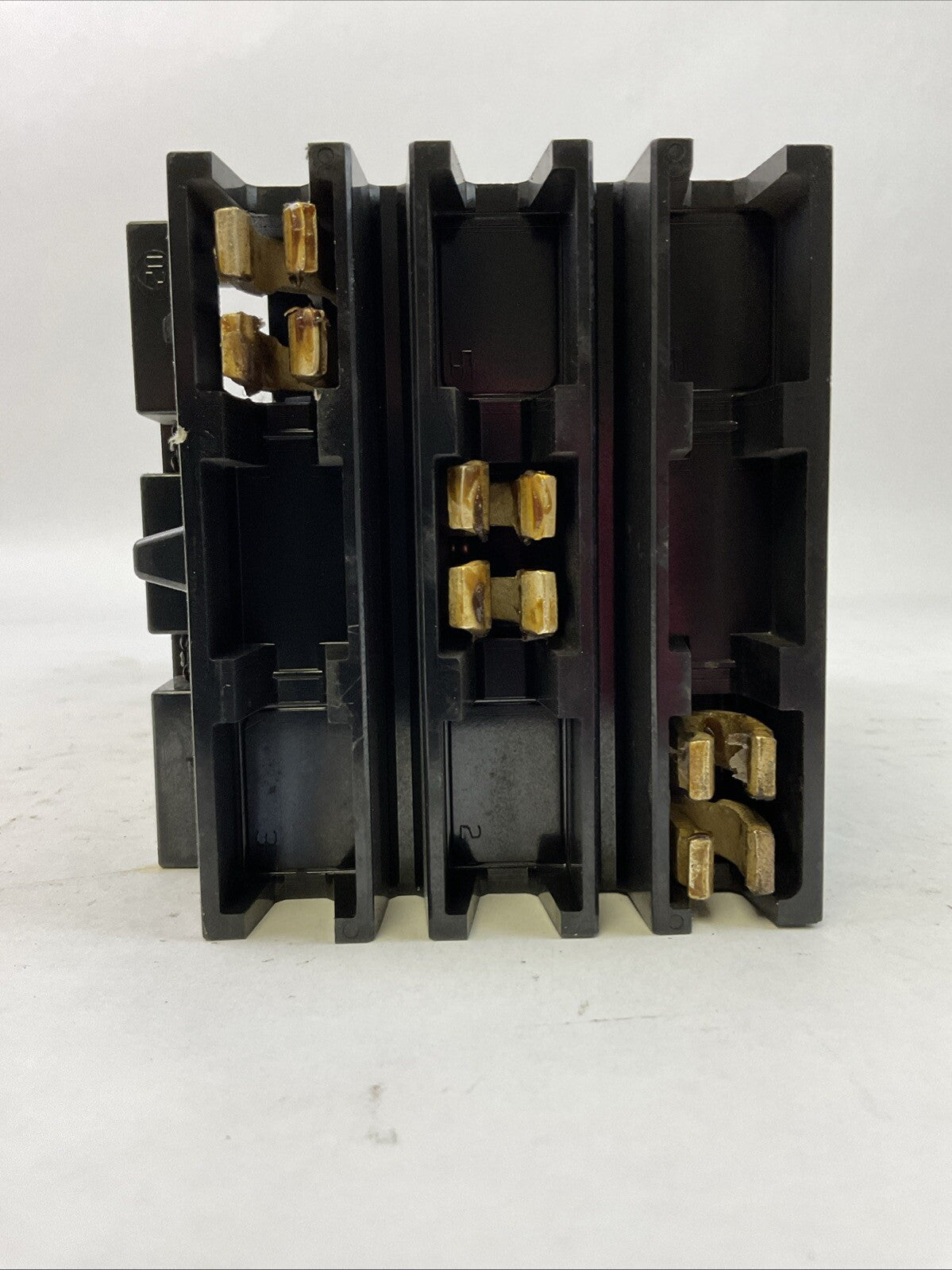 SQUARE D KH36225 CIRCUIT BREAKER 600VAC 250VDC 3POLE 225AMP