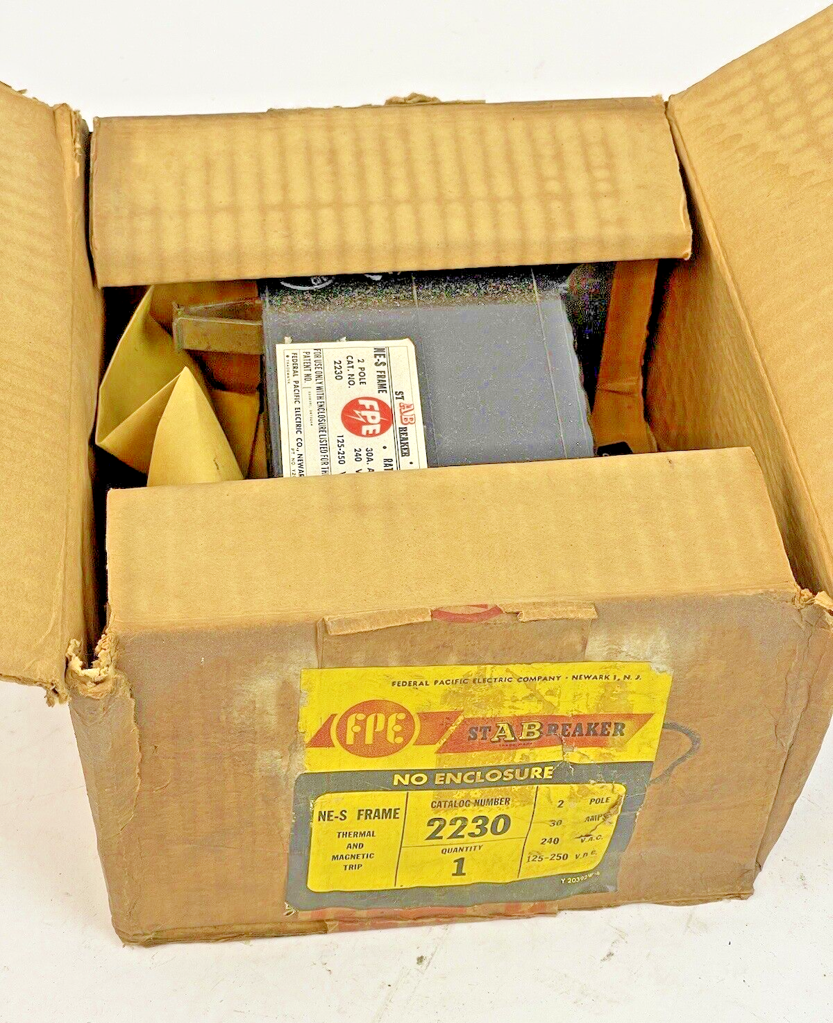 FEDERAL PACIFIC - 2230 - 2 POLE, 30A, 240 VAC AB CIRCUIT BREAKER - FPE