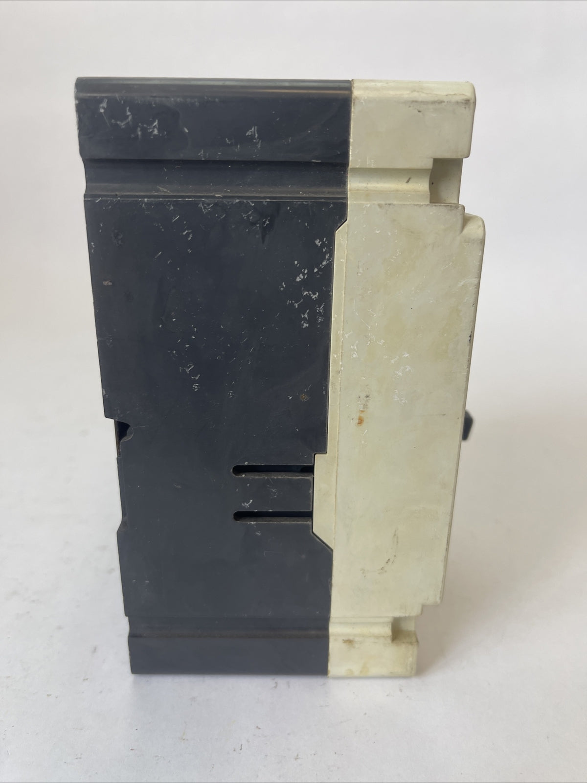 WESTINGHOUSE HMCP003A0C SER C 3AMP 600VAC 250VDC 3POLE 6630C87G03 C