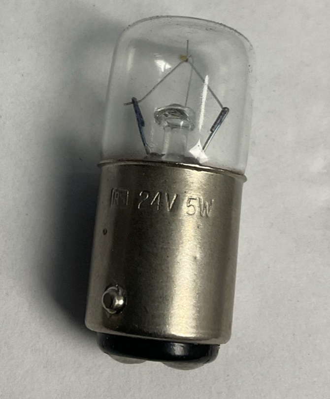 RS PRO 339-3383 FILAMENT LAMP 24V 5W  ***LOTOF19***