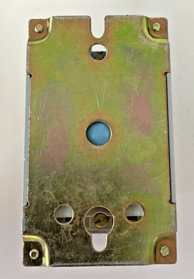 ALLEN BRADLEY 700-RTC33Z010U1 FIXED TIME RELAY 1SEC SER.A 120VAC/VDC